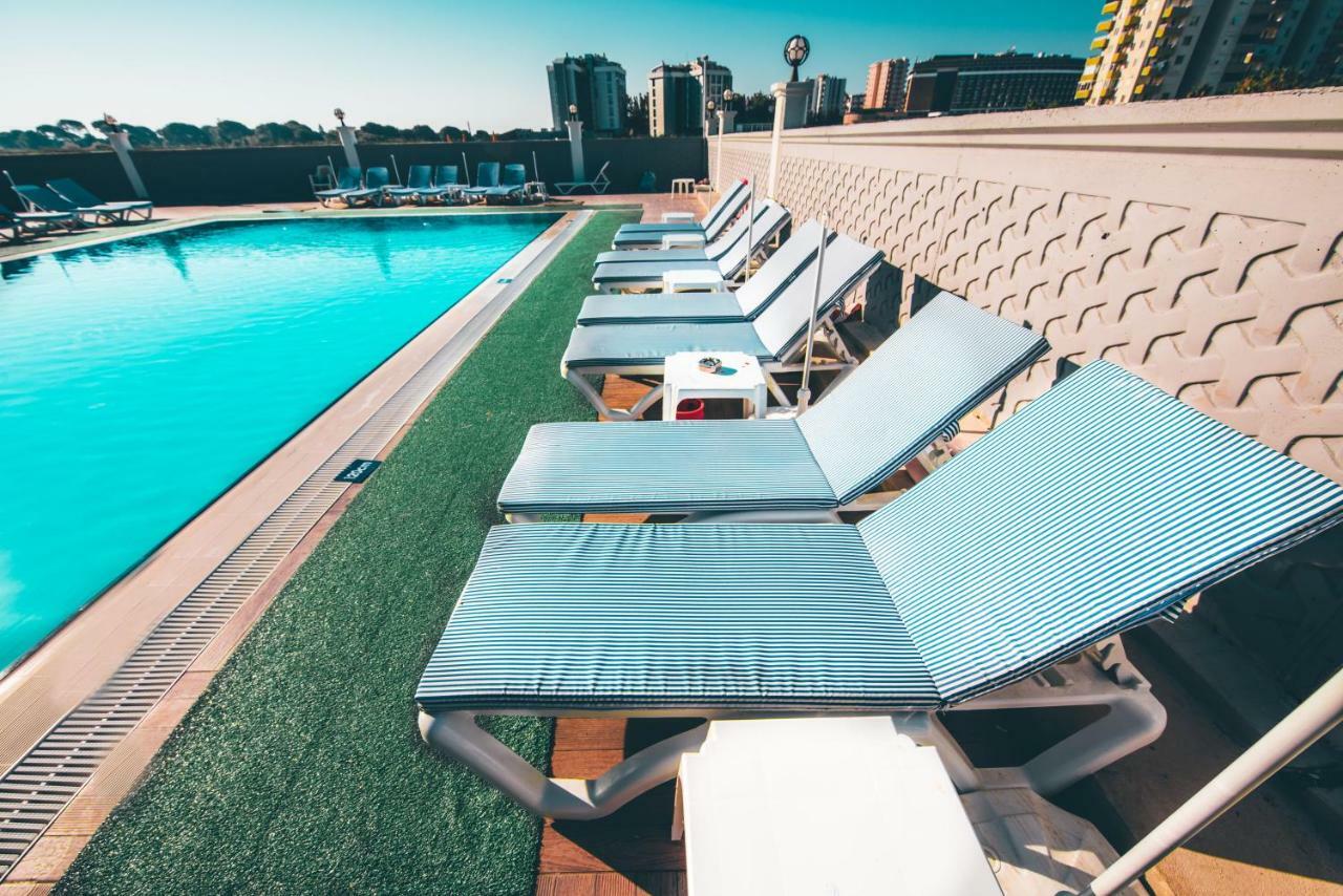 Royal Towers Hotel Lara Antalya Buitenkant foto